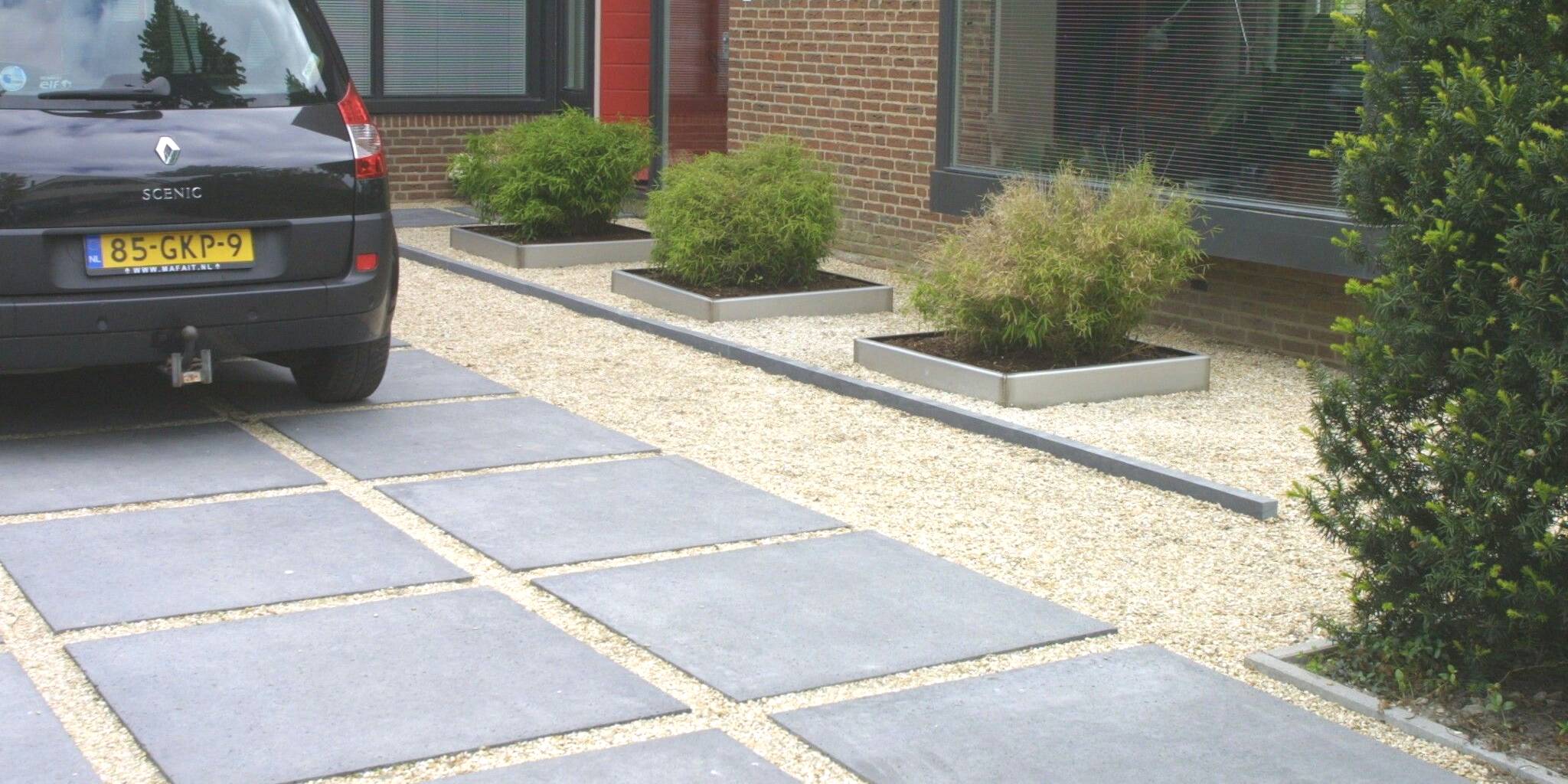 oprit aanleggen voortuin @city